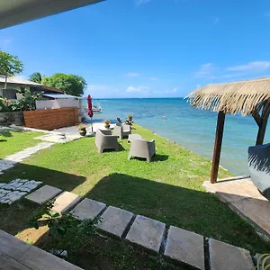 Hébergement de vacances Bord De Fare Tahitea, Taputapuapea